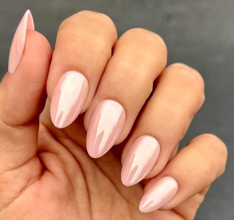 Wyntr Wonderland Almond - Nail Dashes