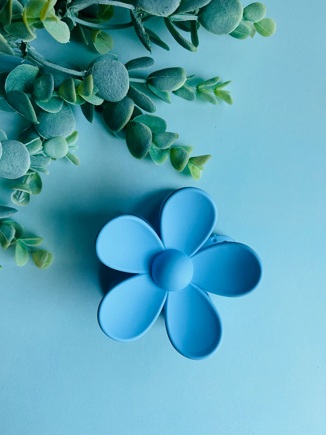 Blue Flower Claw Clip