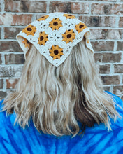 Load image into Gallery viewer, Crochet Scattered Sunflower Bandana Tie
